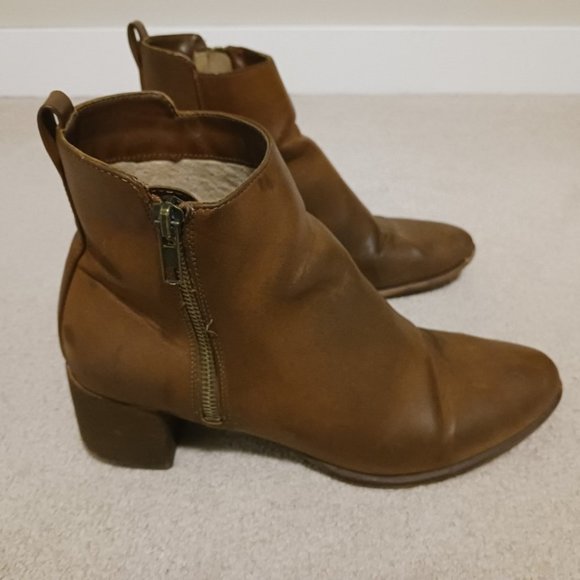 SOUL Naturalizer Women's Richy-Zip Ankle Boot, Banana Bread Brown - Picture 7 of 16